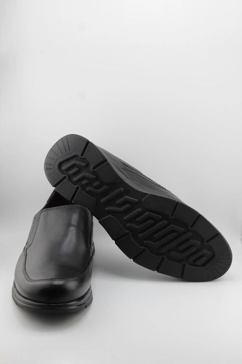 Baerchi Men Slip-On Leather Loafers with Stitching